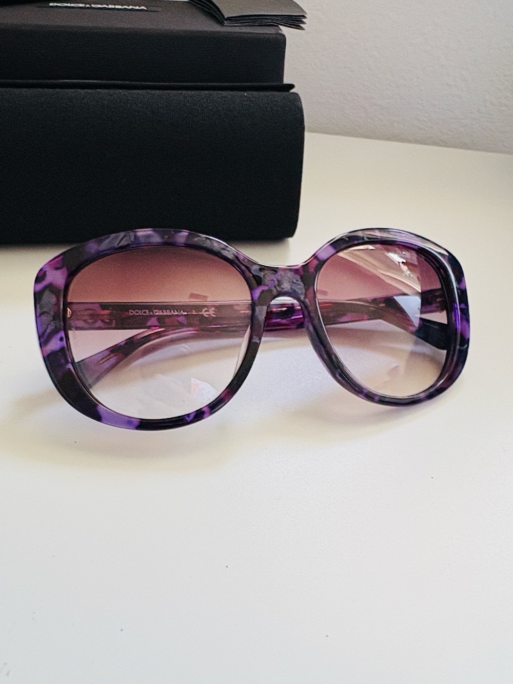 EUC [Dolce & Gabbana] Purple Tortoiseshell Gradient Lens Women's Sunglasses - Picture 7 of 13